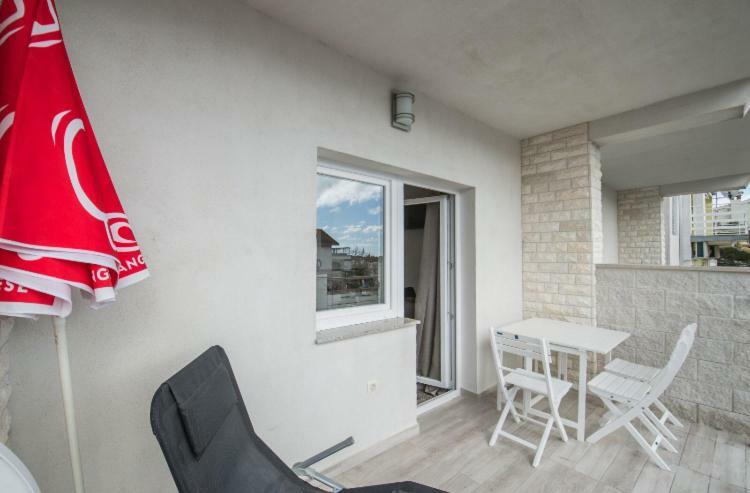 Noah Appartement Vodice Buitenkant foto