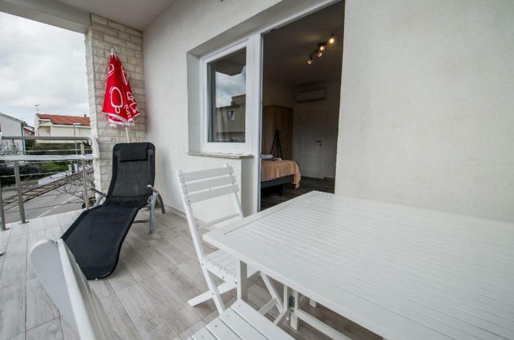 Noah Appartement Vodice Buitenkant foto