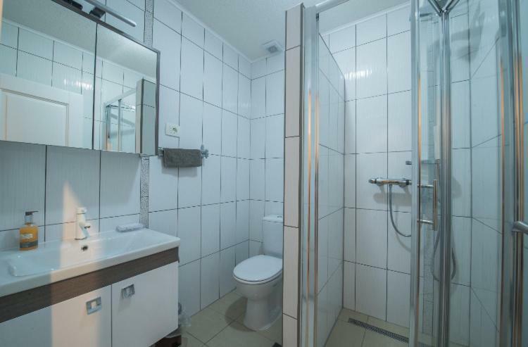 Noah Appartement Vodice Buitenkant foto